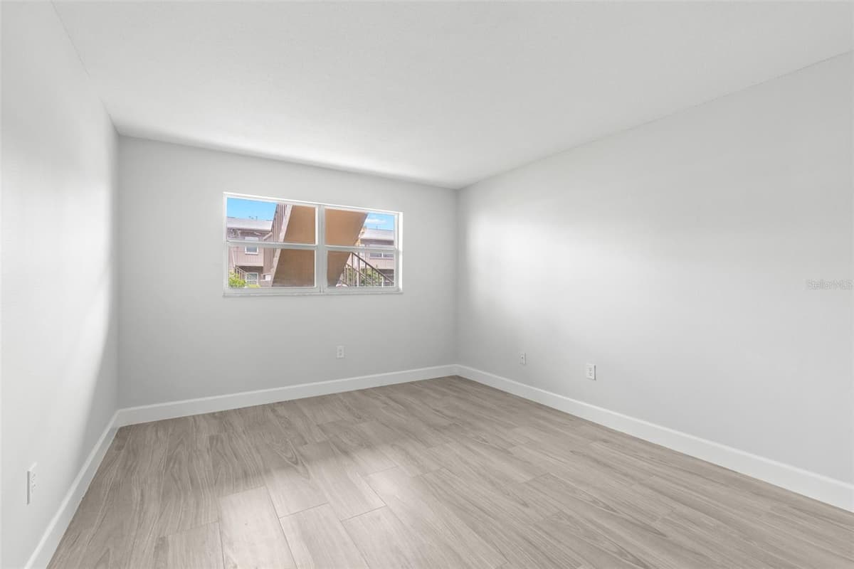 2 CAUSEWAY BOULEVARD — photo 19 of 27