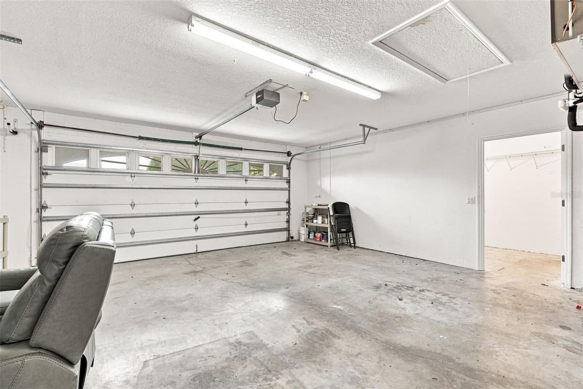 23172 CORVIN AVENUE — photo 36 of 54