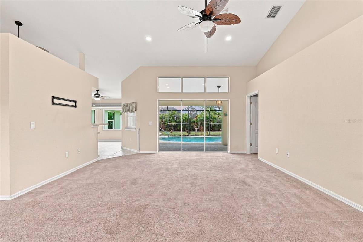 23172 CORVIN AVENUE — photo 11 of 54
