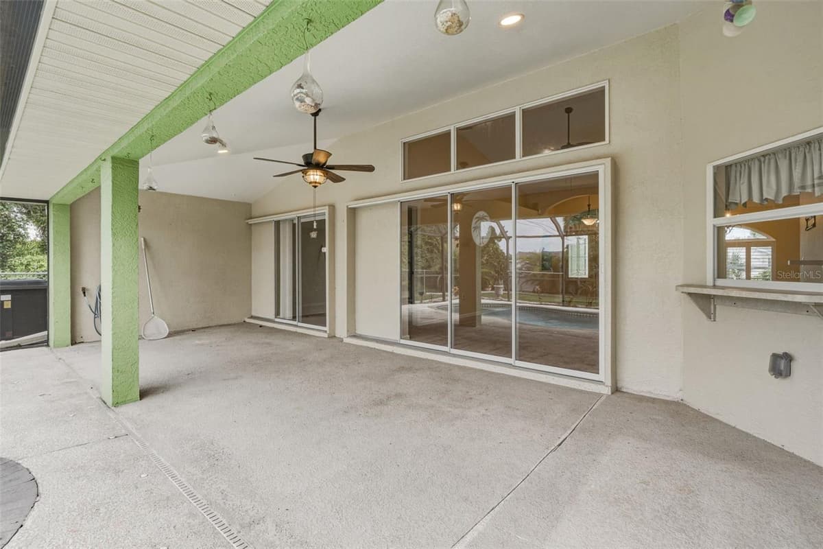 23172 CORVIN AVENUE — photo 39 of 54
