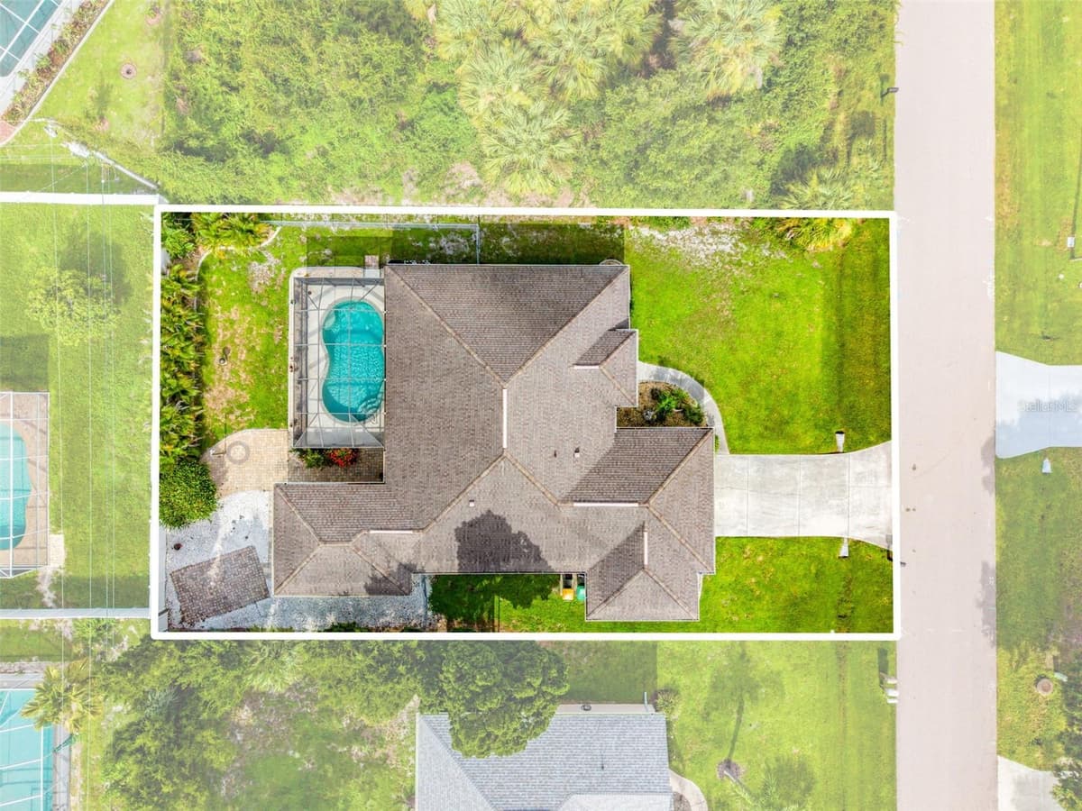 23172 CORVIN AVENUE — photo 50 of 54