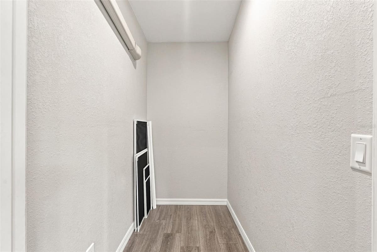 23172 CORVIN AVENUE — photo 28 of 54