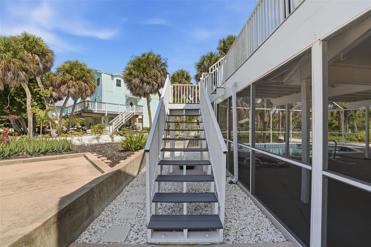 6000 BEACH ROAD — photo 15 of 67