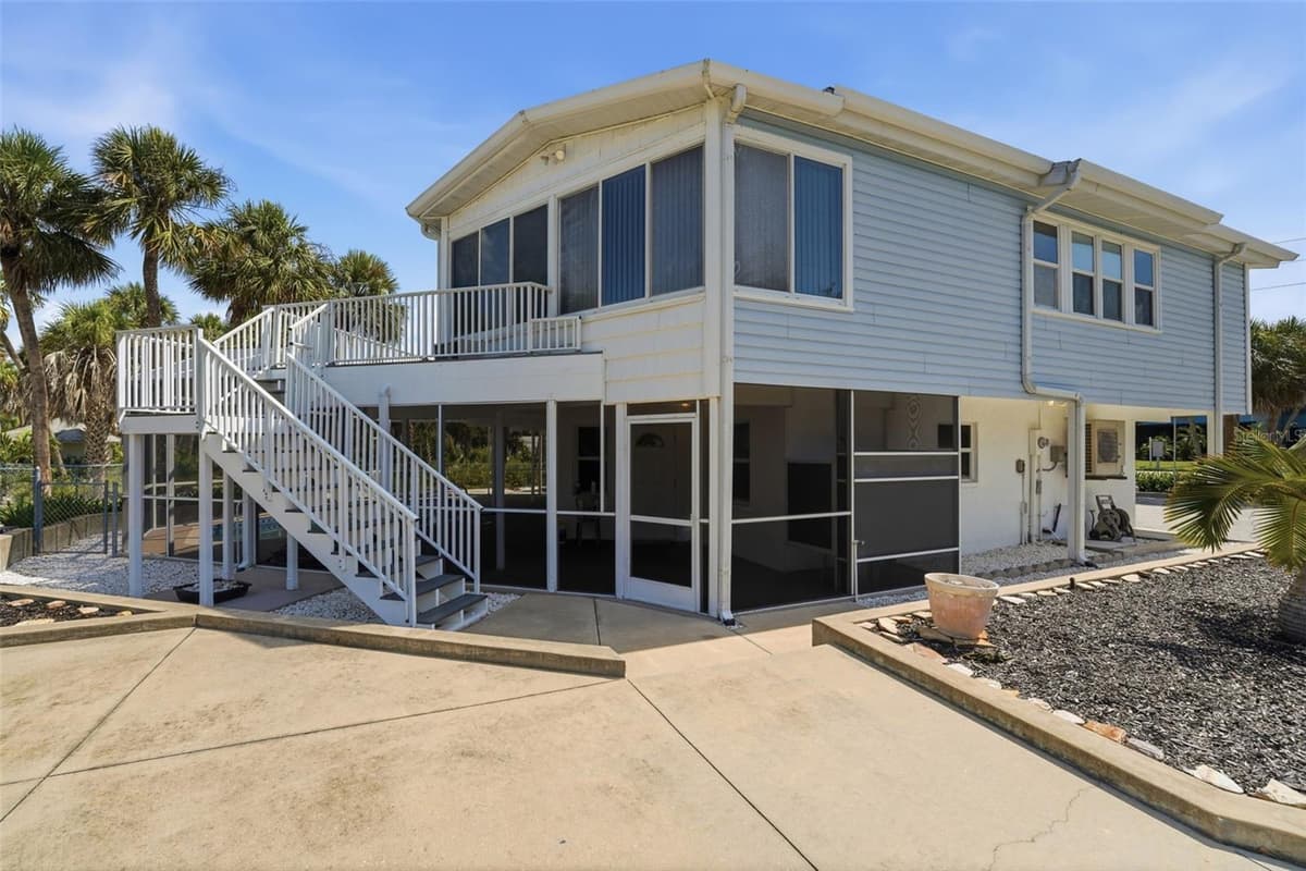 6000 BEACH ROAD — photo 7 of 67