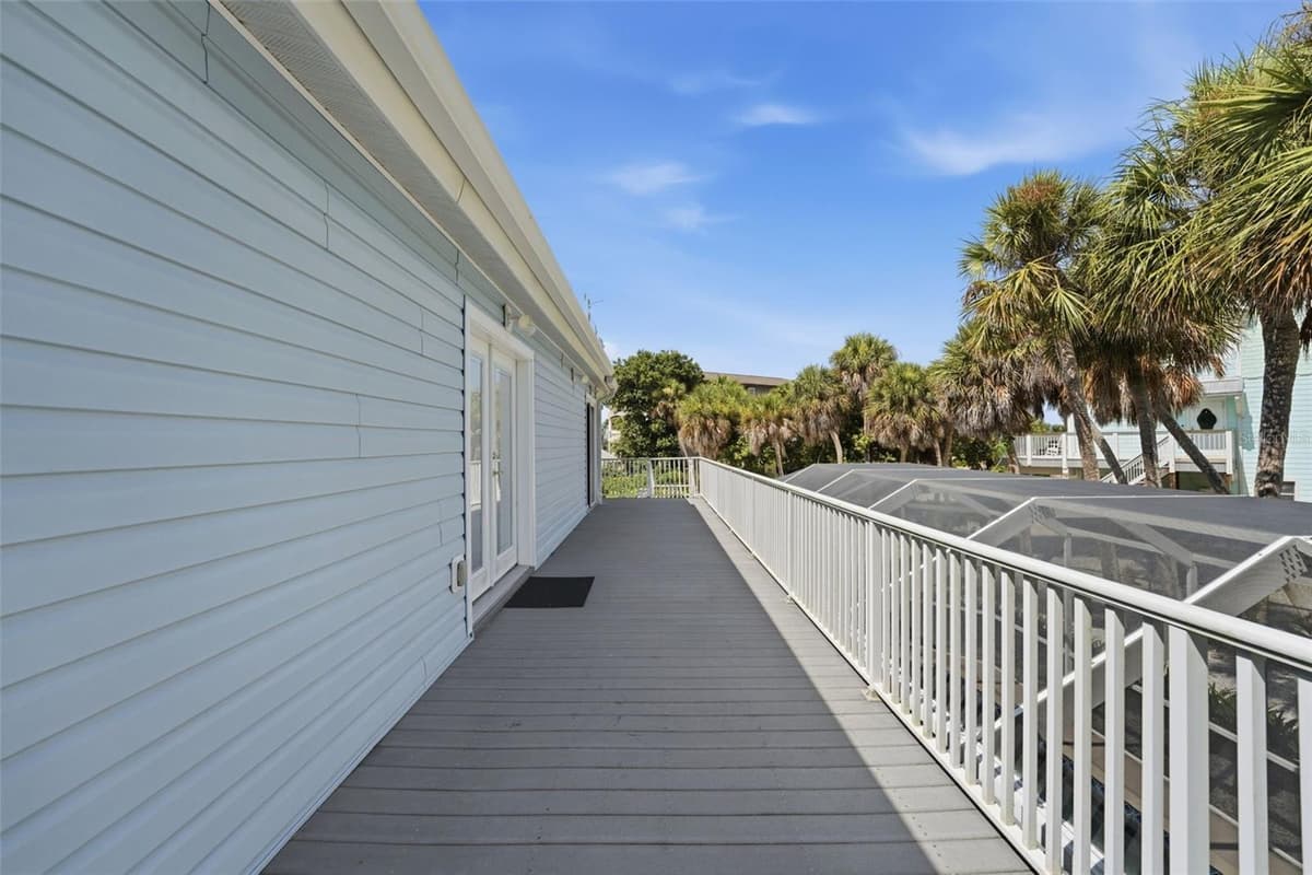 6000 BEACH ROAD — photo 13 of 67
