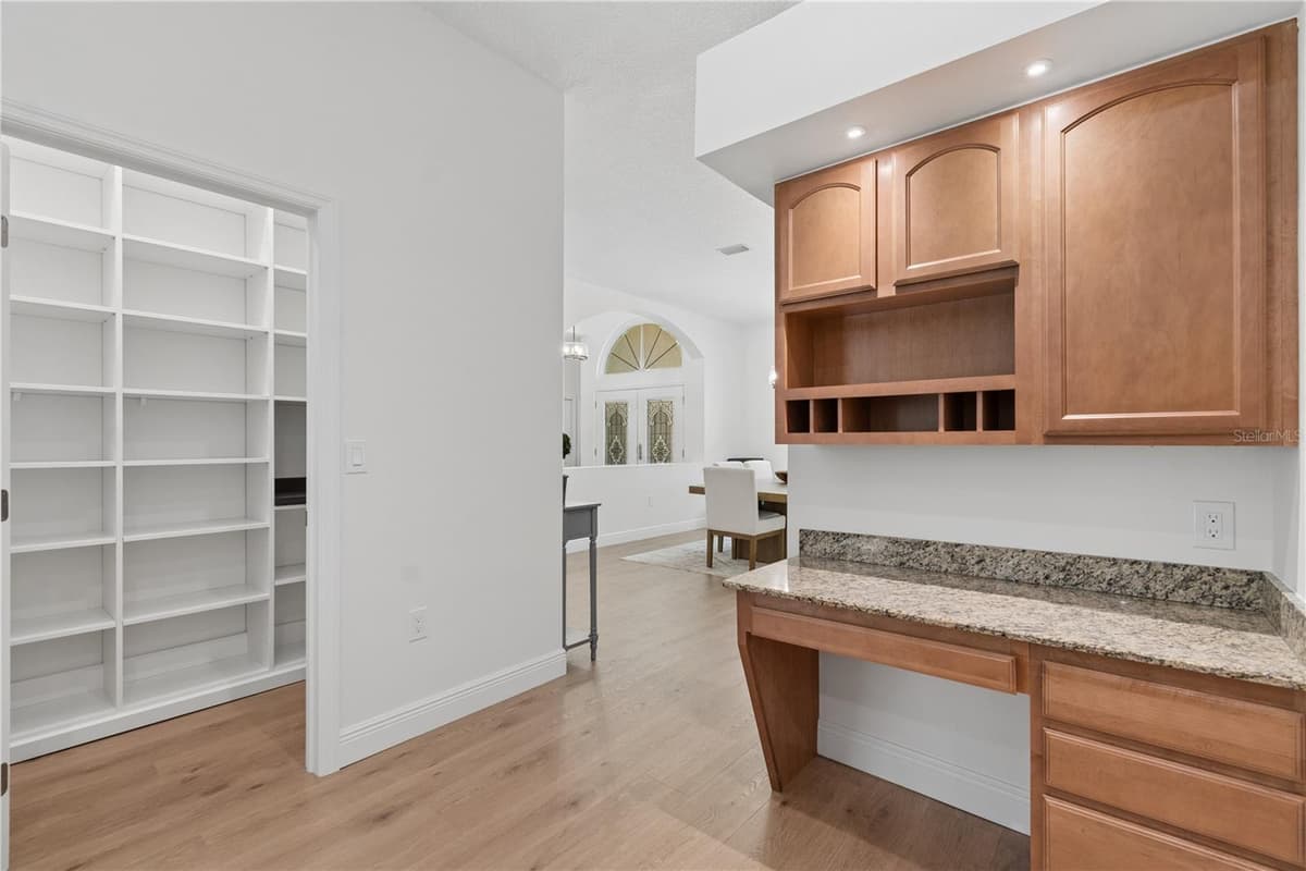 18811 VICTOR MANUEL DRIVE — photo 26 of 95