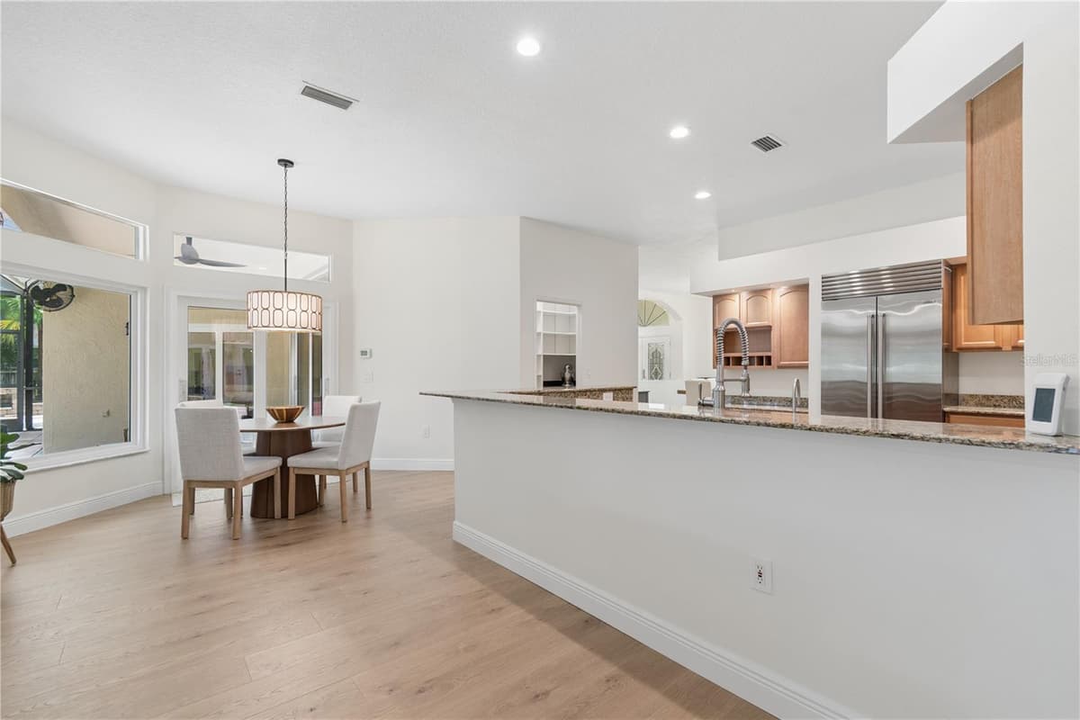 18811 VICTOR MANUEL DRIVE — photo 37 of 95
