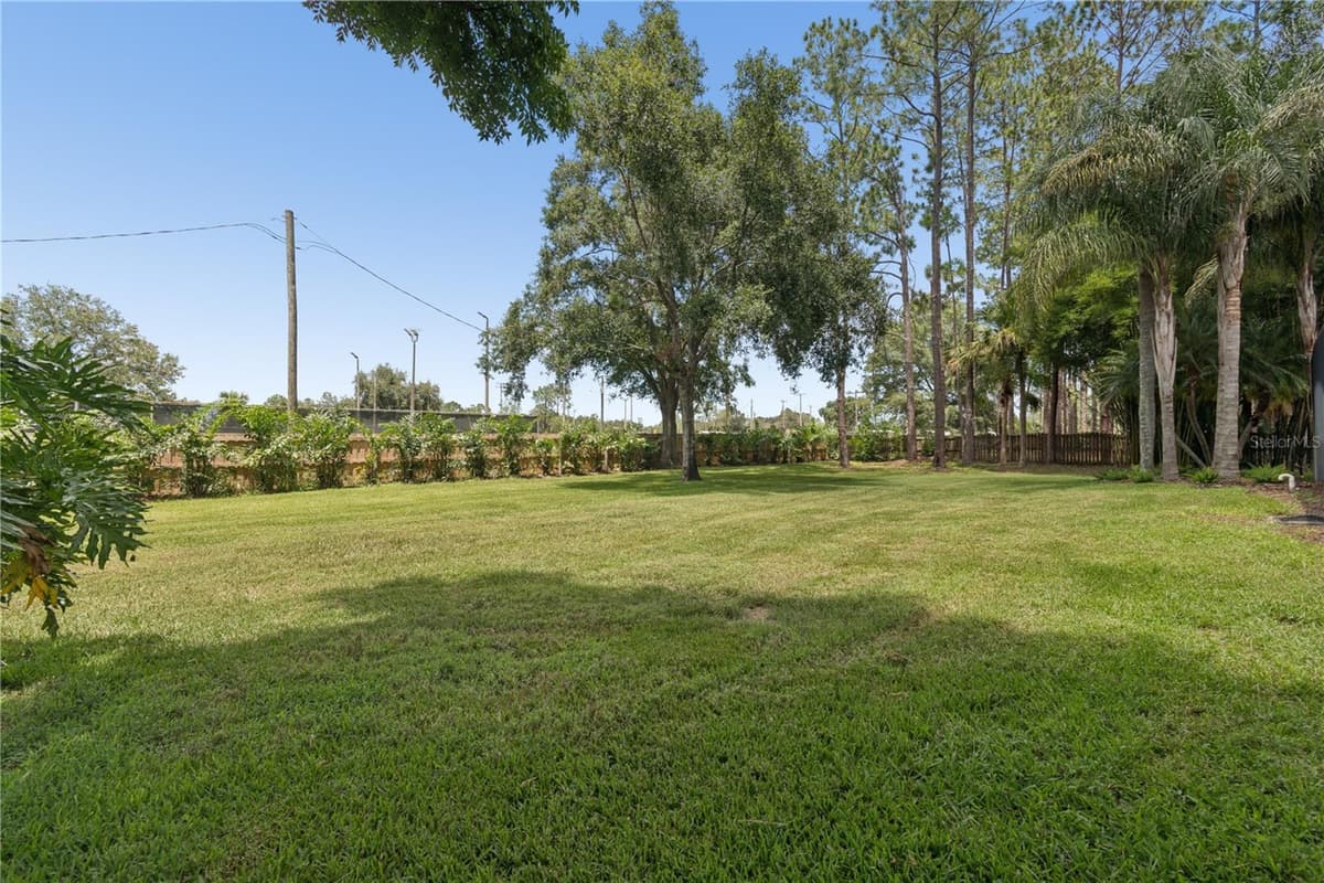 18811 VICTOR MANUEL DRIVE — photo 80 of 95