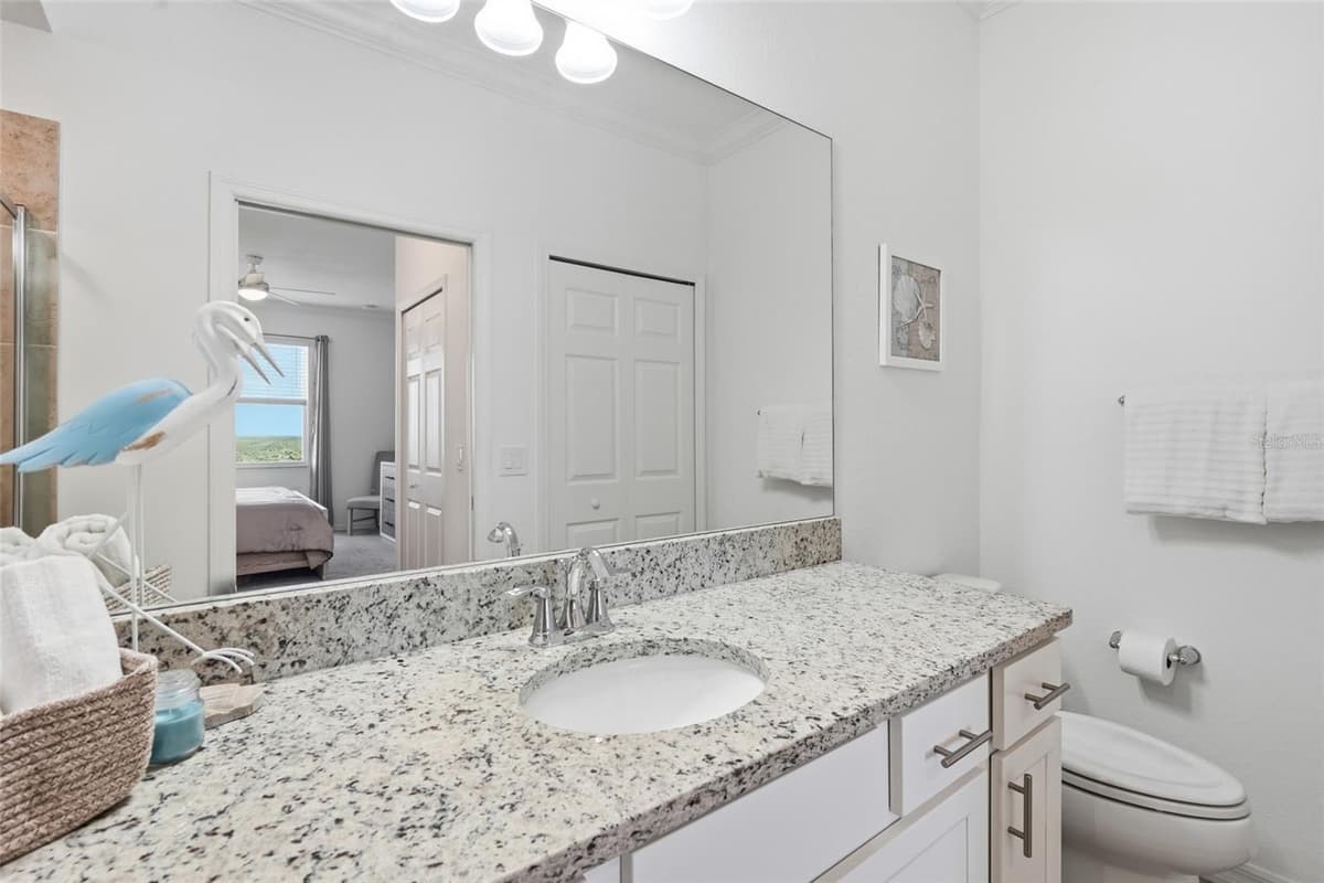 14081 HERITAGE LANDING BOULEVARD — photo 22 of 73