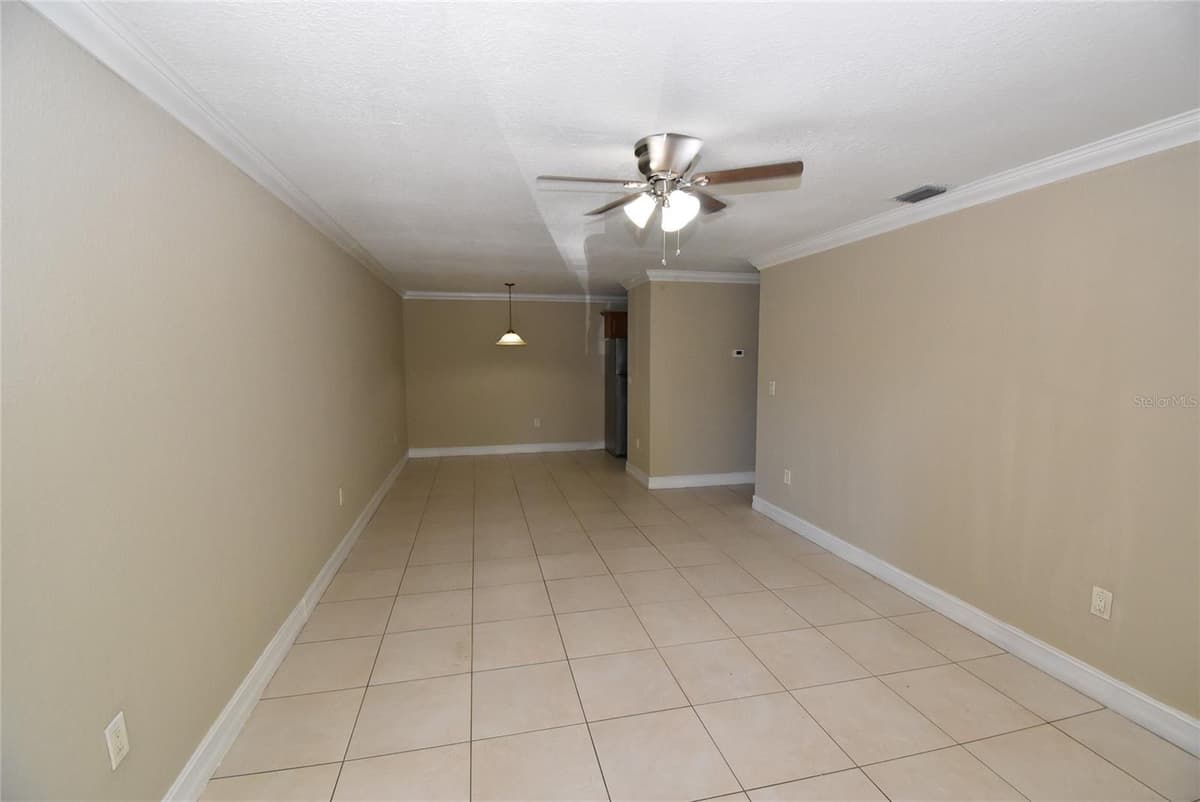 5221 BAYSHORE BOULEVARD — photo 4 of 24