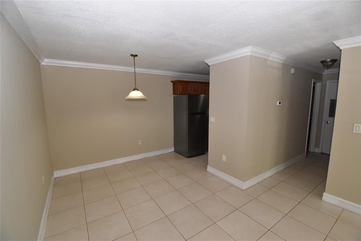 5221 BAYSHORE BOULEVARD — photo 6 of 24