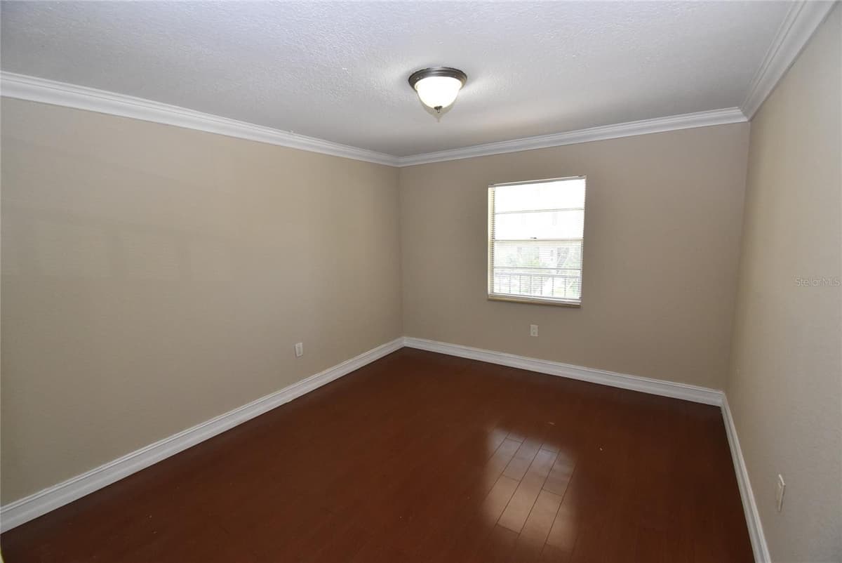 5221 BAYSHORE BOULEVARD — photo 11 of 24