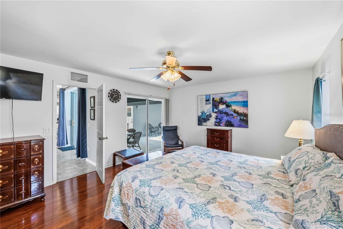 1738 LANSDALE AVENUE — photo 16 of 26