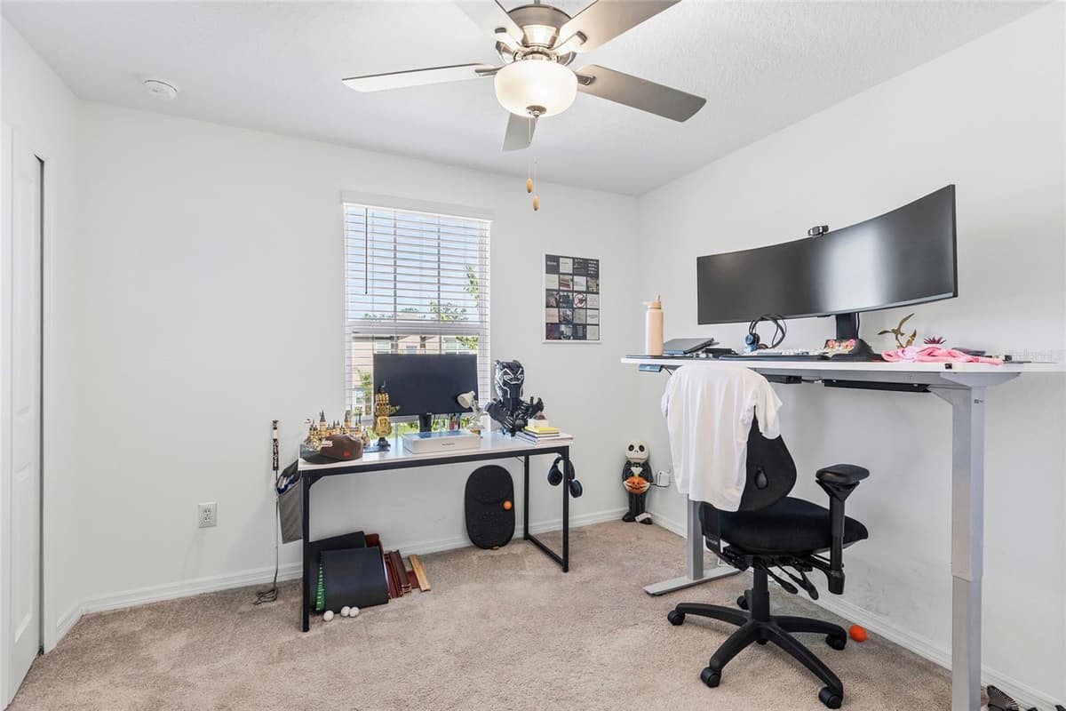 6402 BACK FORTY LOOP — photo 31 of 40