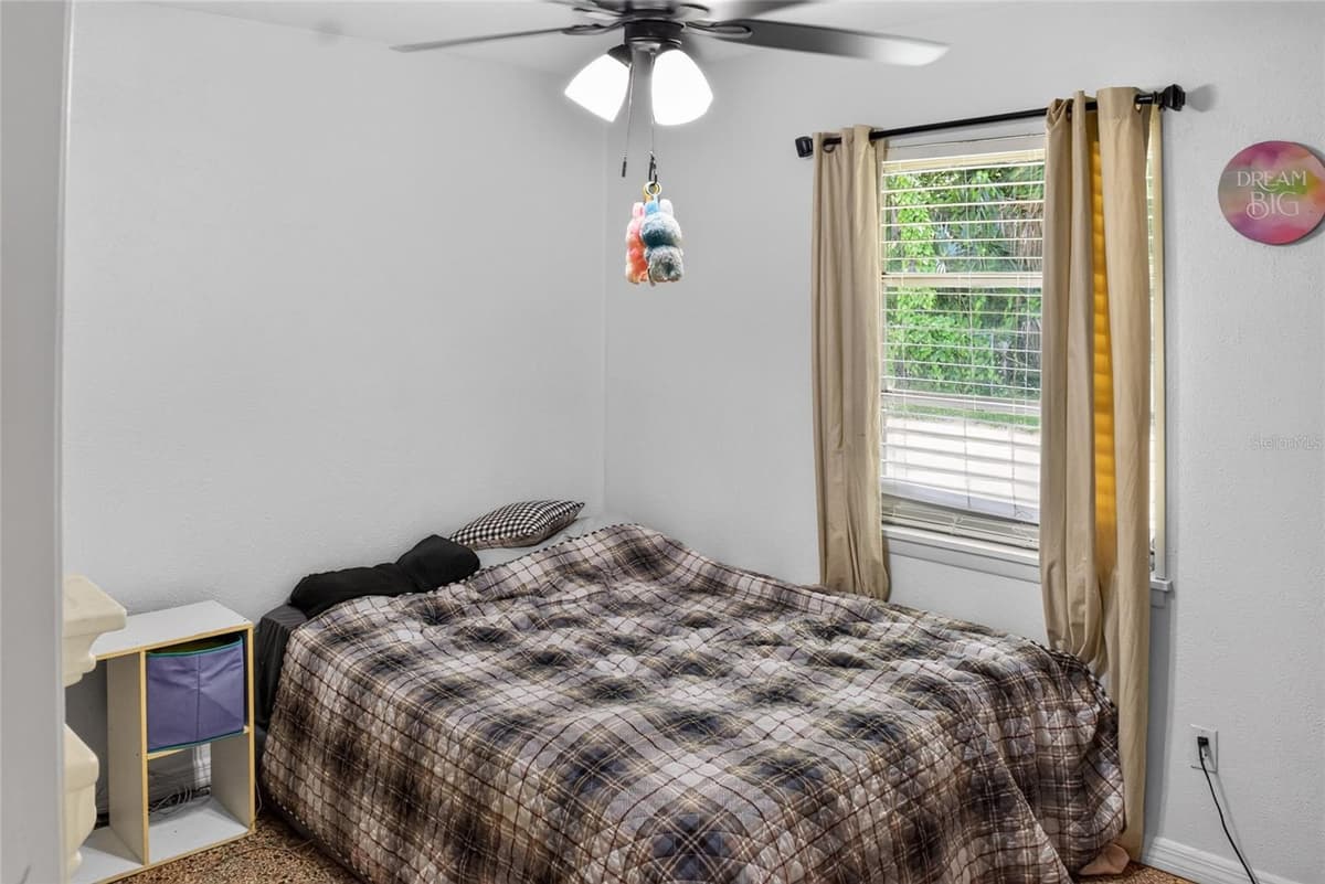 2420 HAZEL BISHOP DRIVE — photo 6 of 15