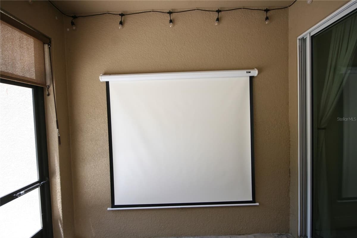 1504 MERLOT COURT — photo 31 of 48