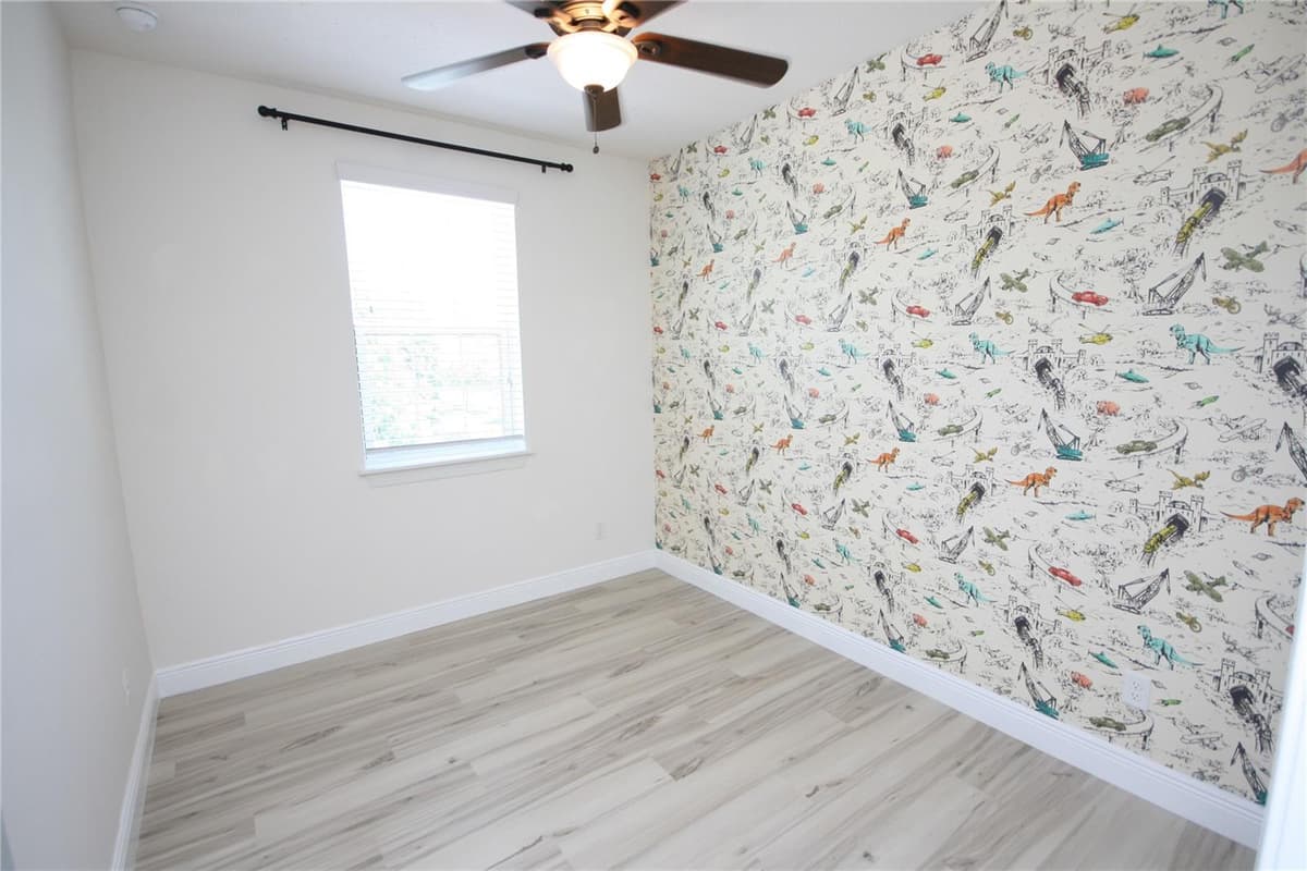 1504 MERLOT COURT — photo 28 of 48
