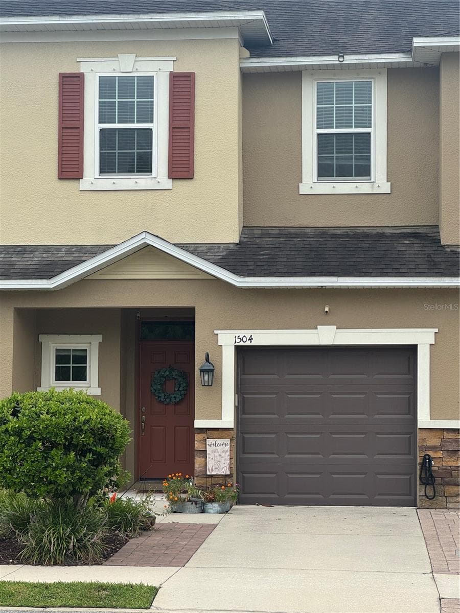 1504 MERLOT COURT — photo 2 of 48
