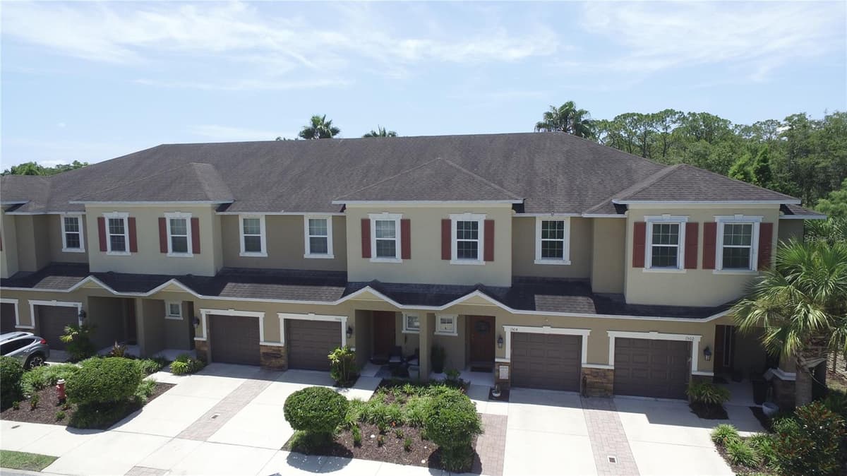 1504 MERLOT COURT — photo 39 of 48