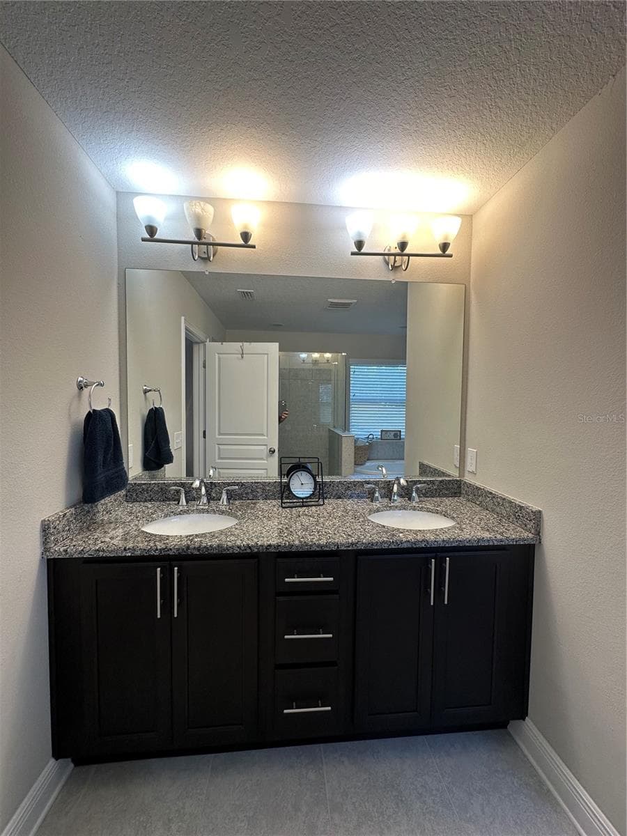 3313 WALNUT STREET — photo 8 of 23