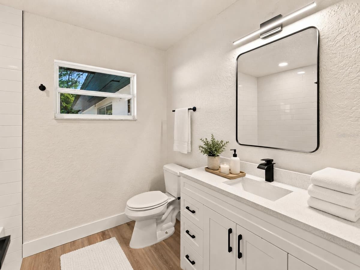 5511 CRAIG DRIVE — photo 13 of 17