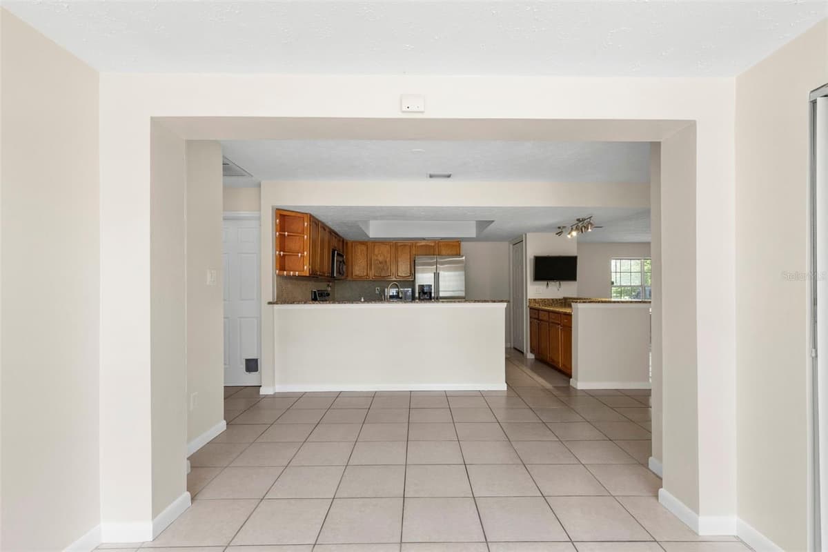8904 FLORA STREET — photo 28 of 60