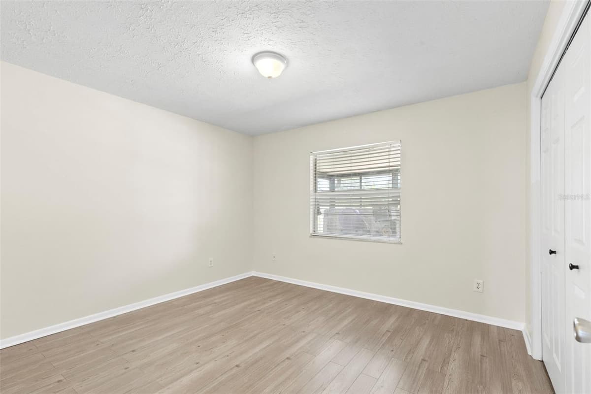 8904 FLORA STREET — photo 21 of 60