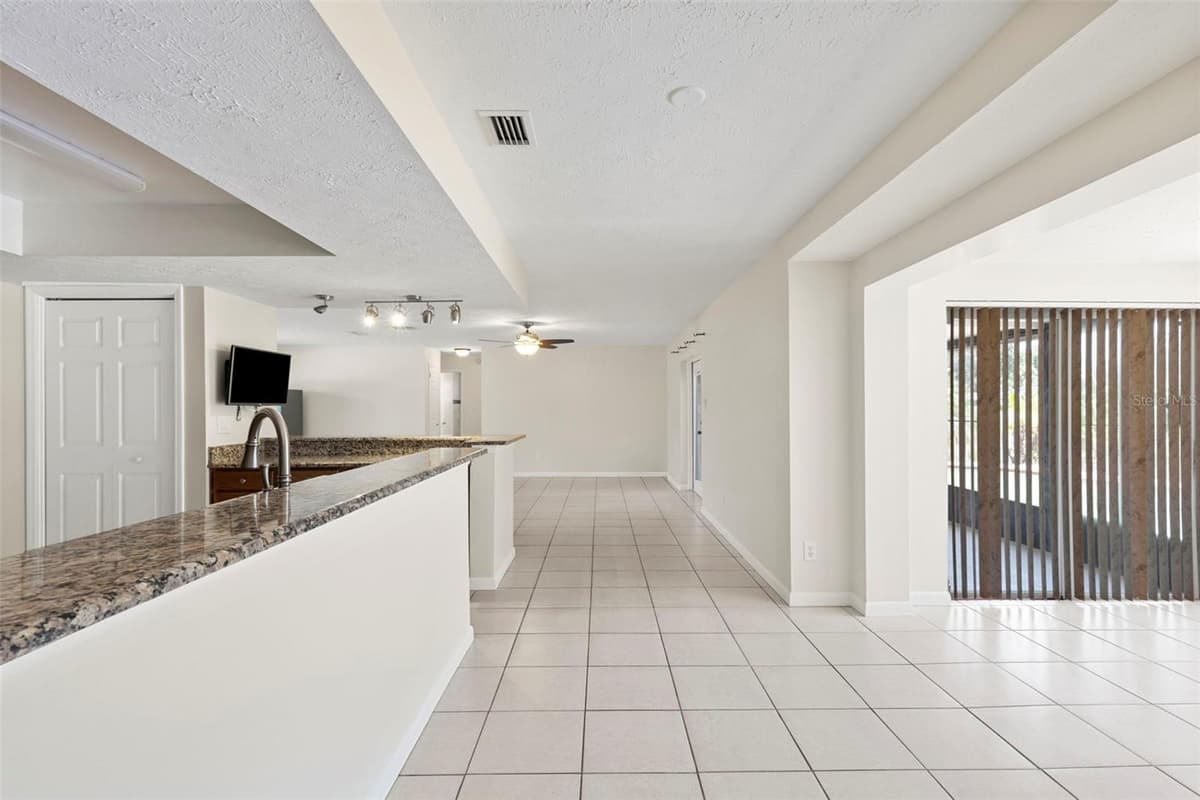 8904 FLORA STREET — photo 42 of 60
