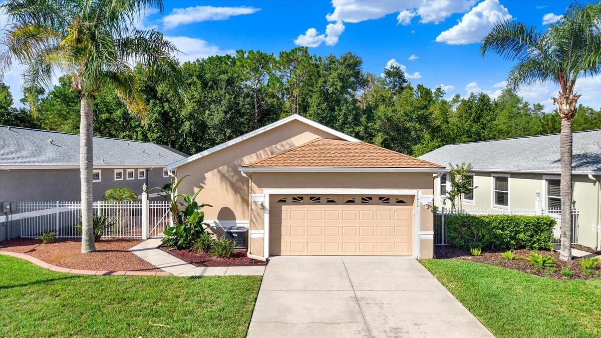 21054 DIAMONTE DR — photo 1 of 44