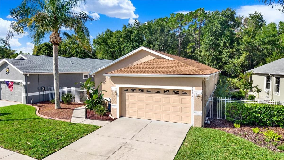21054 DIAMONTE DR — photo 24 of 44