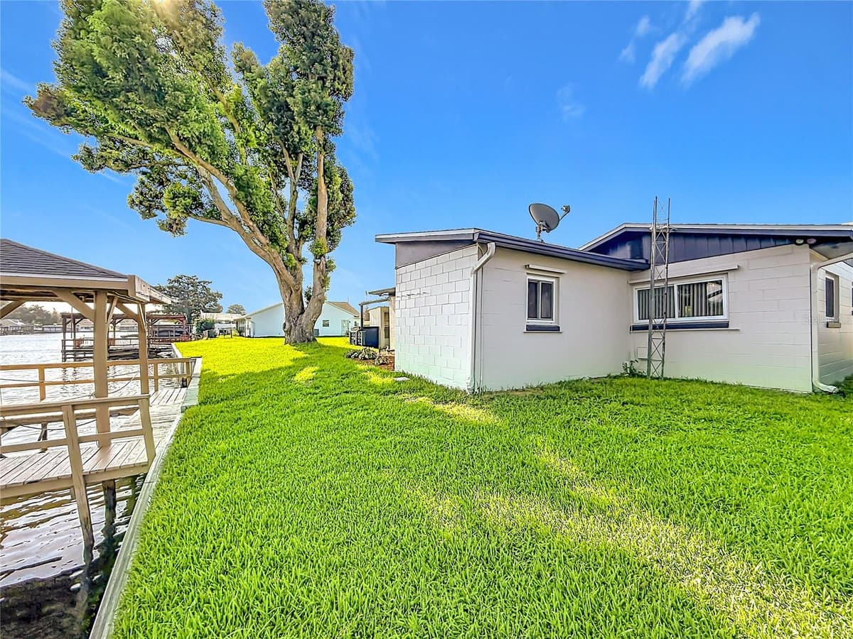 13225 COUNTRY CLUB DRIVE — photo 44 of 60
