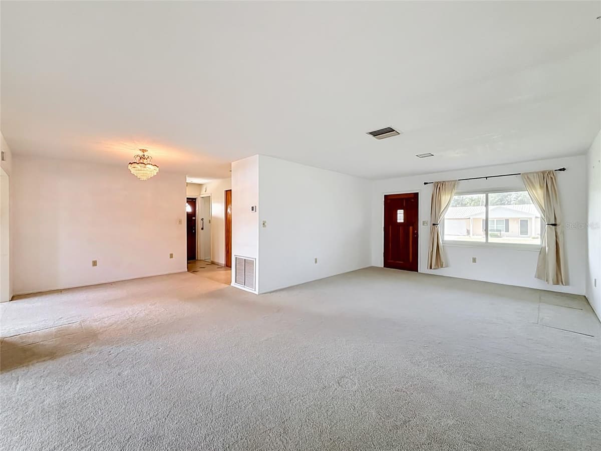 13225 COUNTRY CLUB DRIVE — photo 11 of 60
