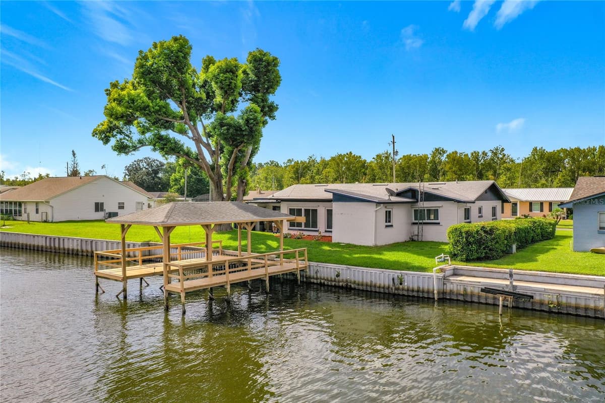 13225 COUNTRY CLUB DRIVE — photo 52 of 60