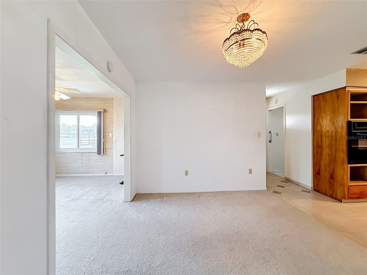 13225 COUNTRY CLUB DRIVE — photo 13 of 60