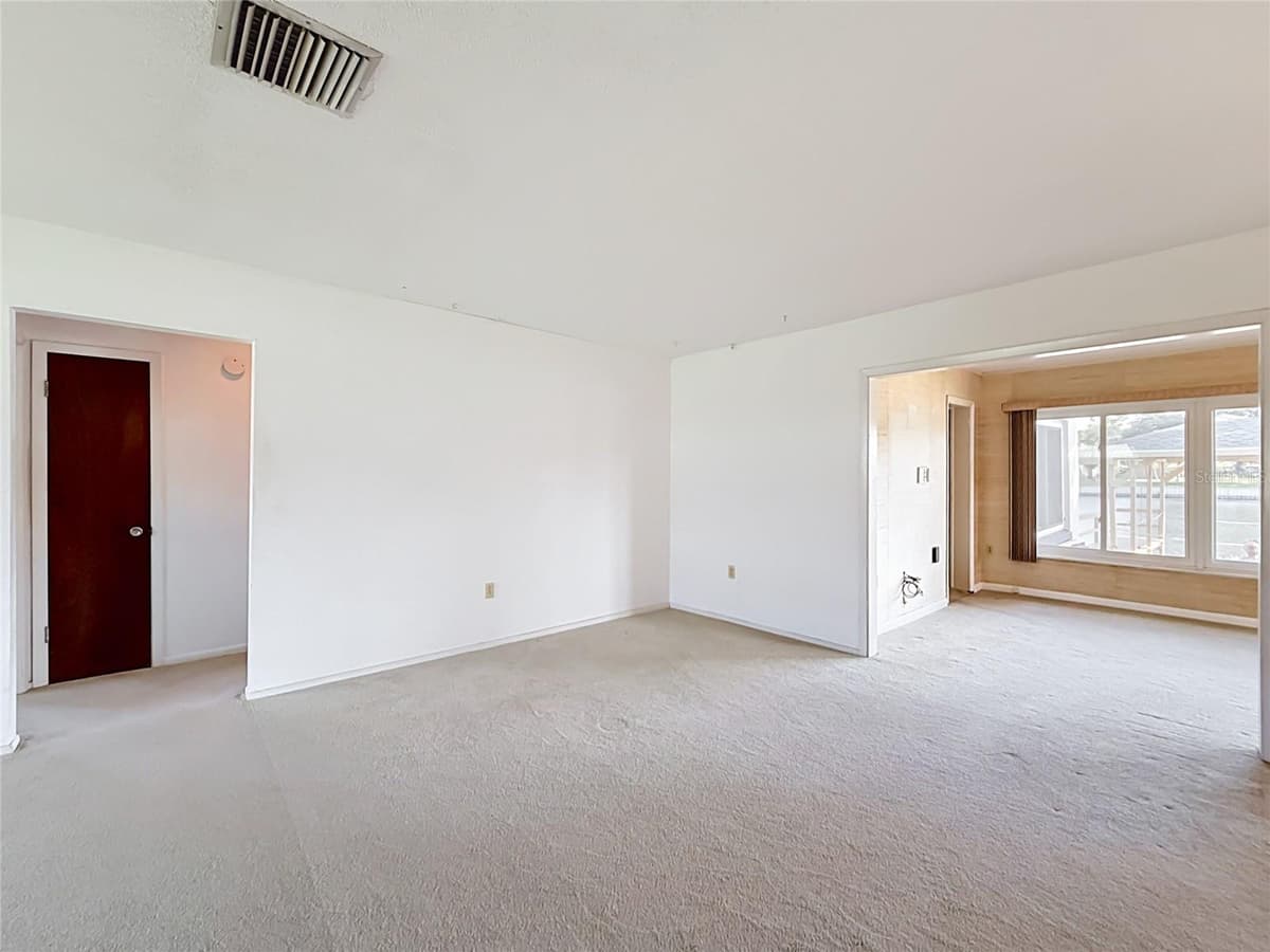 13225 COUNTRY CLUB DRIVE — photo 12 of 60