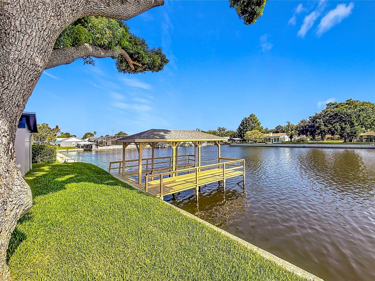 13225 COUNTRY CLUB DRIVE — photo 46 of 60