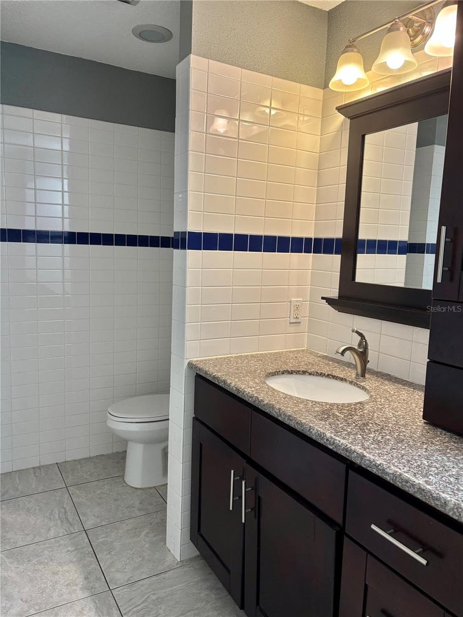 2050 HIGH RIDGE DRIVE — photo 10 of 15