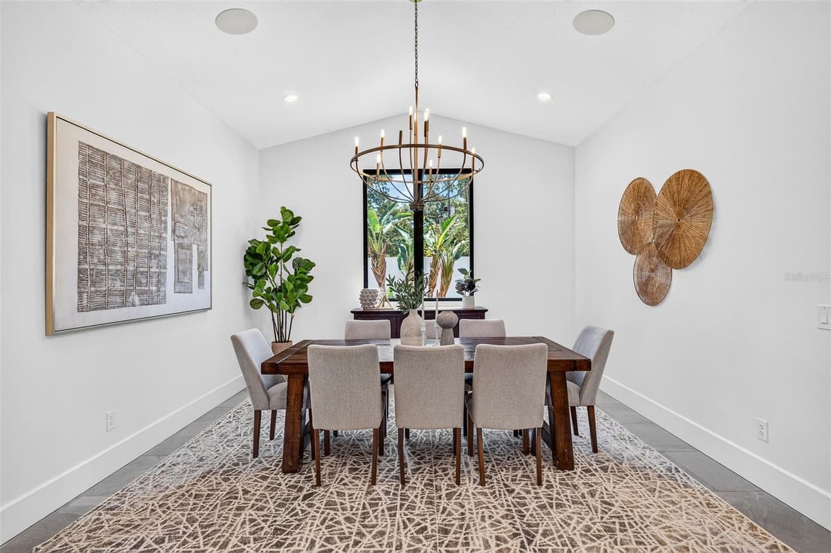 2525 TEMPLE DRIVE — photo 15 of 51