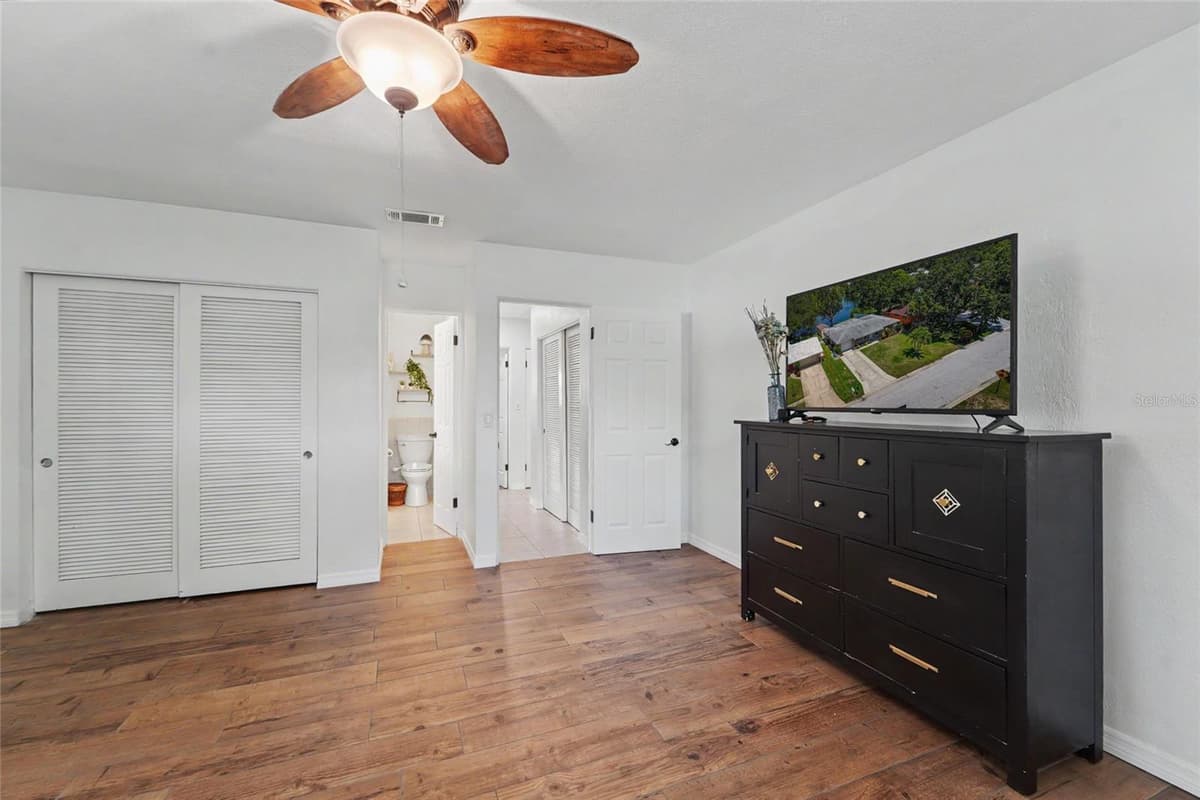 8879 LAKEWOOD DRIVE — photo 32 of 49