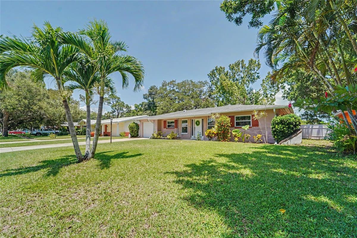 8879 LAKEWOOD DRIVE — photo 1 of 49