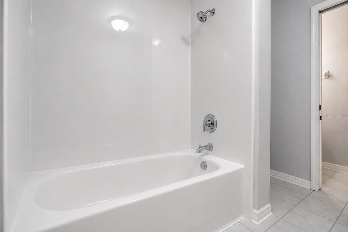 11444 18TH LANE — photo 32 of 46