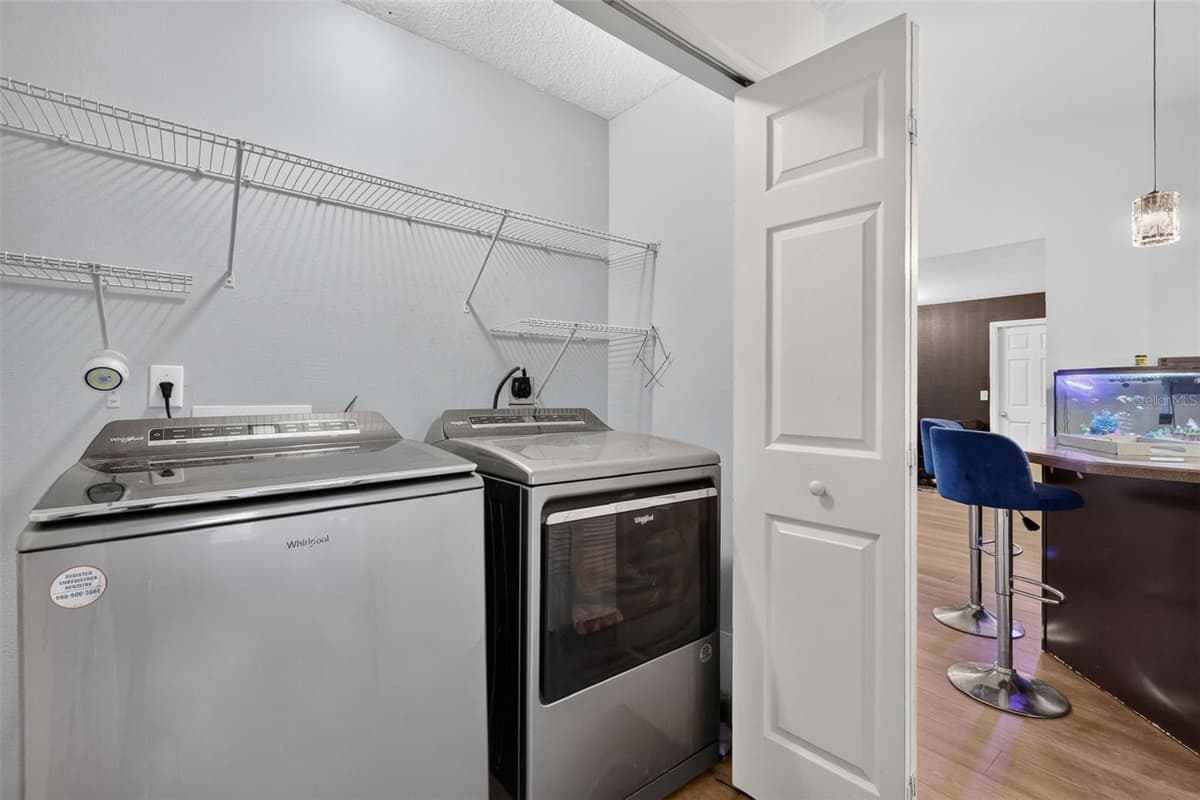 544 TORTOLA AVENUE — photo 17 of 37
