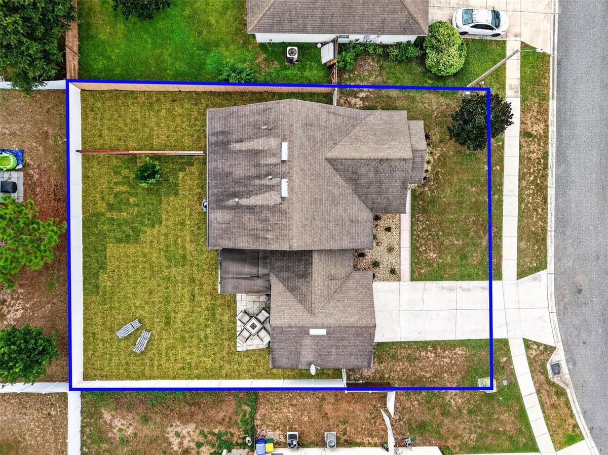 544 TORTOLA AVENUE — photo 4 of 37