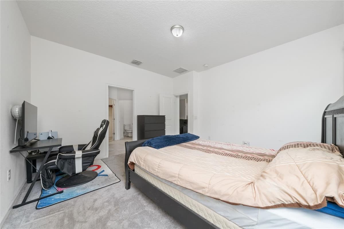 417 SAPPHIRE DRIVE — photo 17 of 34