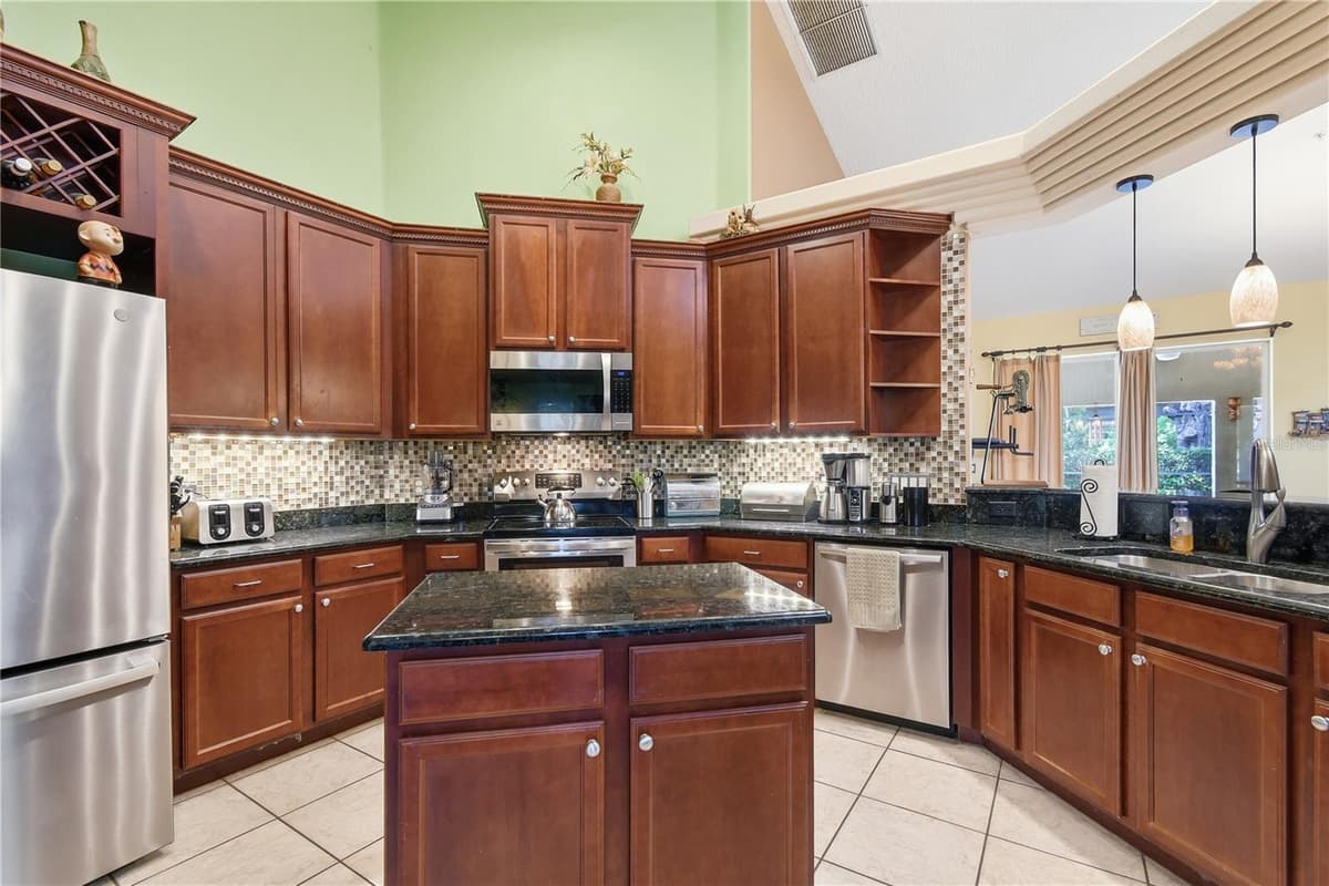 23354 OAK PRAIRIE CIRCLE — photo 24 of 46