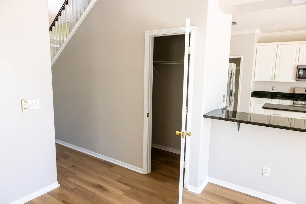 14733 HARTFORD RUN DRIVE — photo 11 of 34