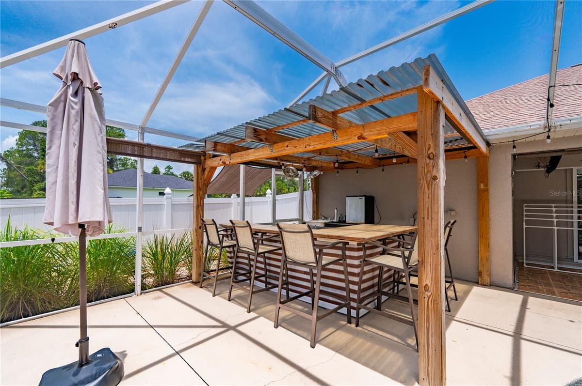 5615 MOJAVE AVENUE — photo 43 of 57