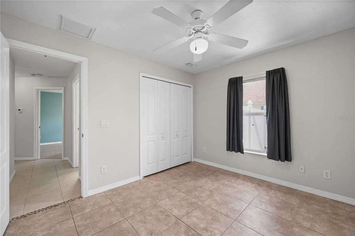 5615 MOJAVE AVENUE — photo 31 of 57