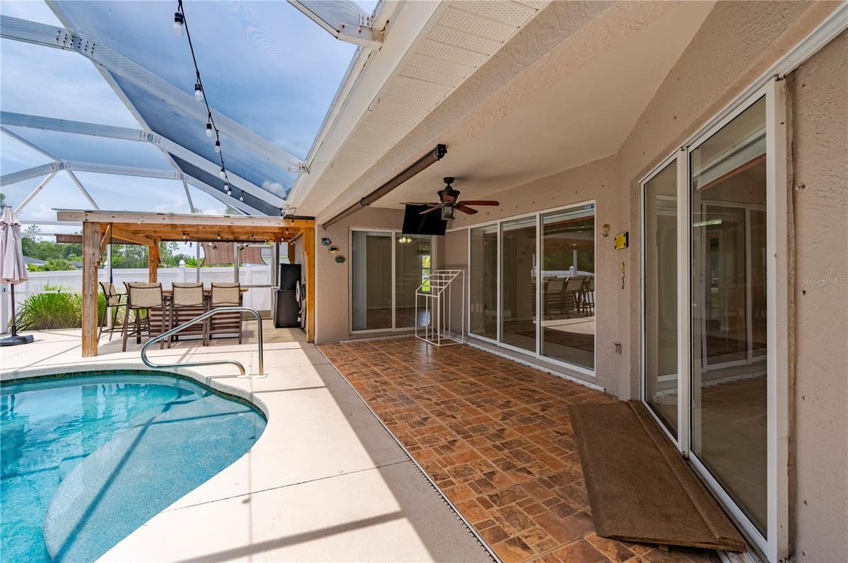 5615 MOJAVE AVENUE — photo 41 of 57