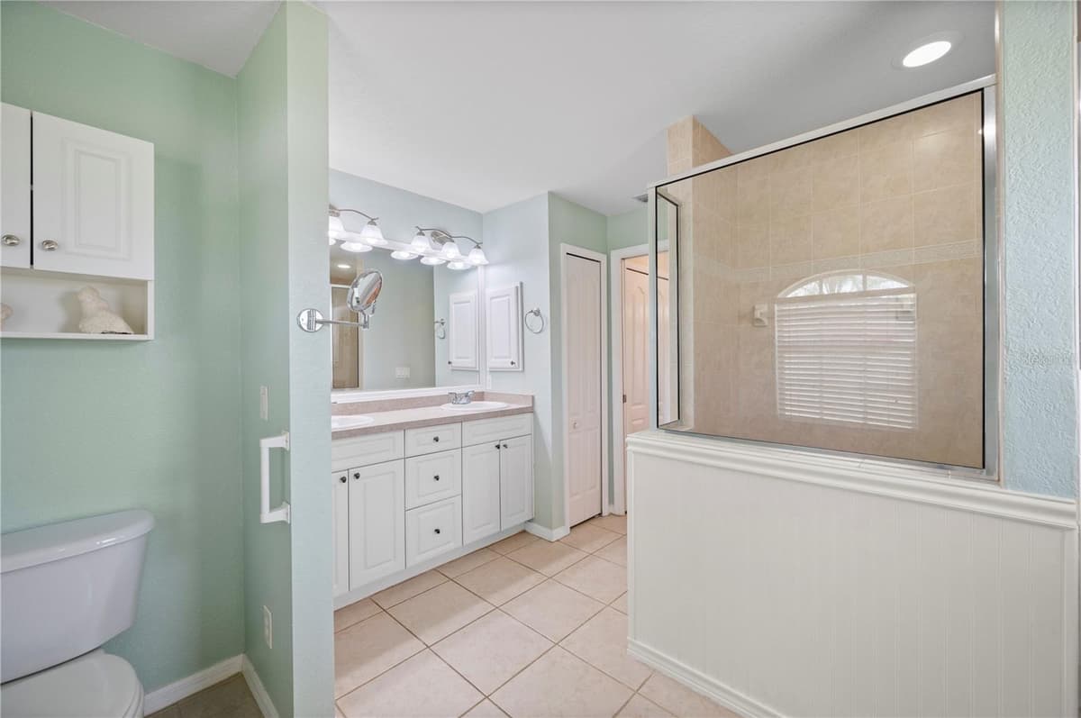 5615 MOJAVE AVENUE — photo 24 of 57